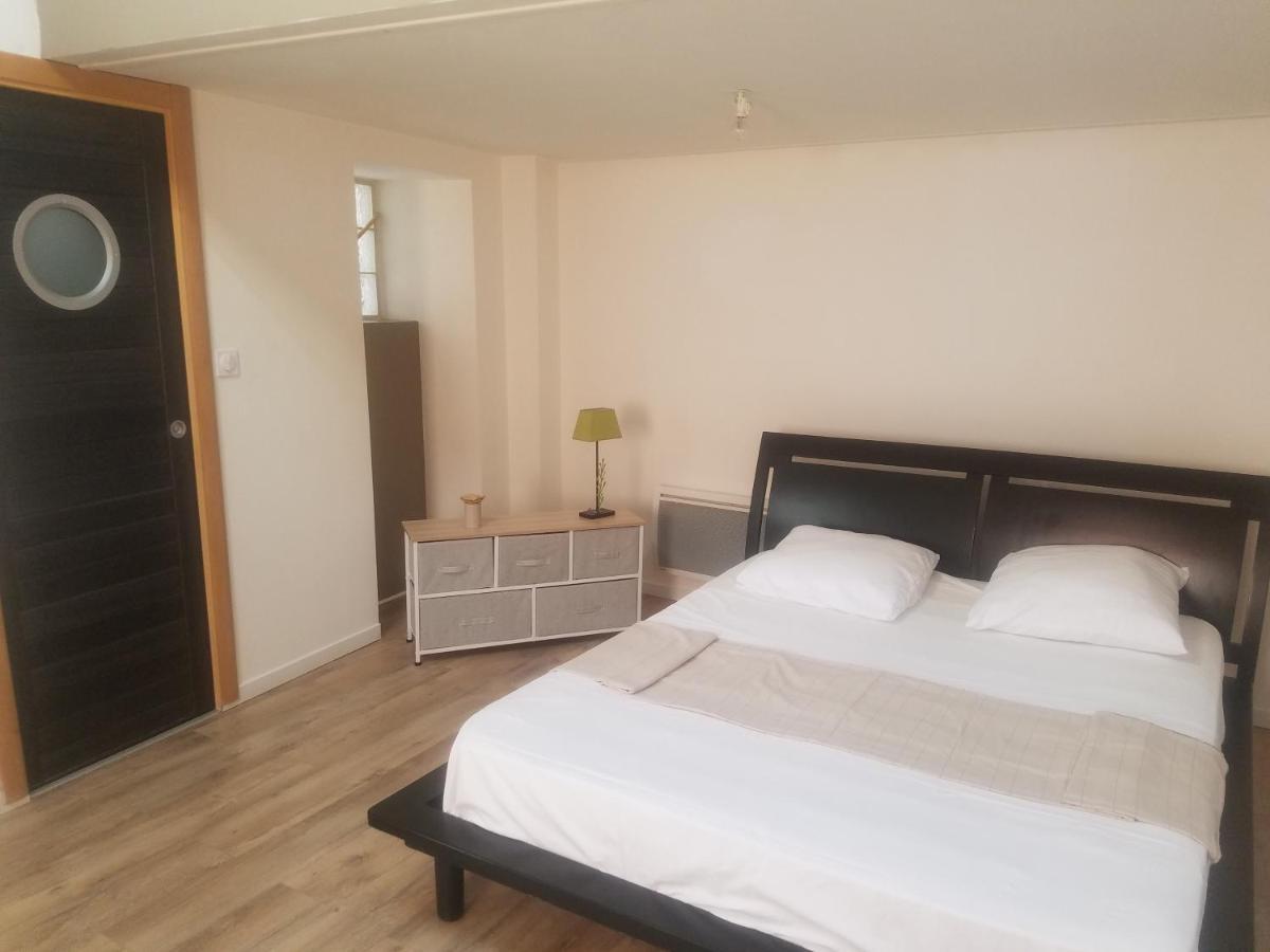 Tournus Castrum Romain - Duplex 54 M2 - 3 Etoiles - Petit Box Velo - 5Mn Autoroute المظهر الخارجي الصورة