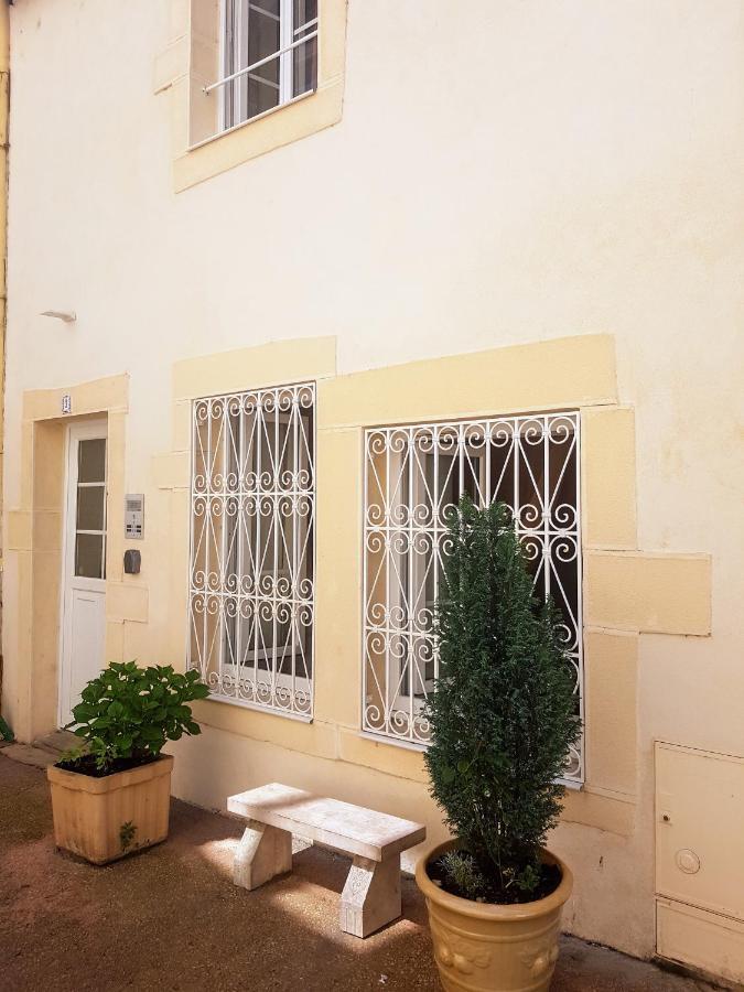 Tournus Castrum Romain - Duplex 54 M2 - 3 Etoiles - Petit Box Velo - 5Mn Autoroute المظهر الخارجي الصورة